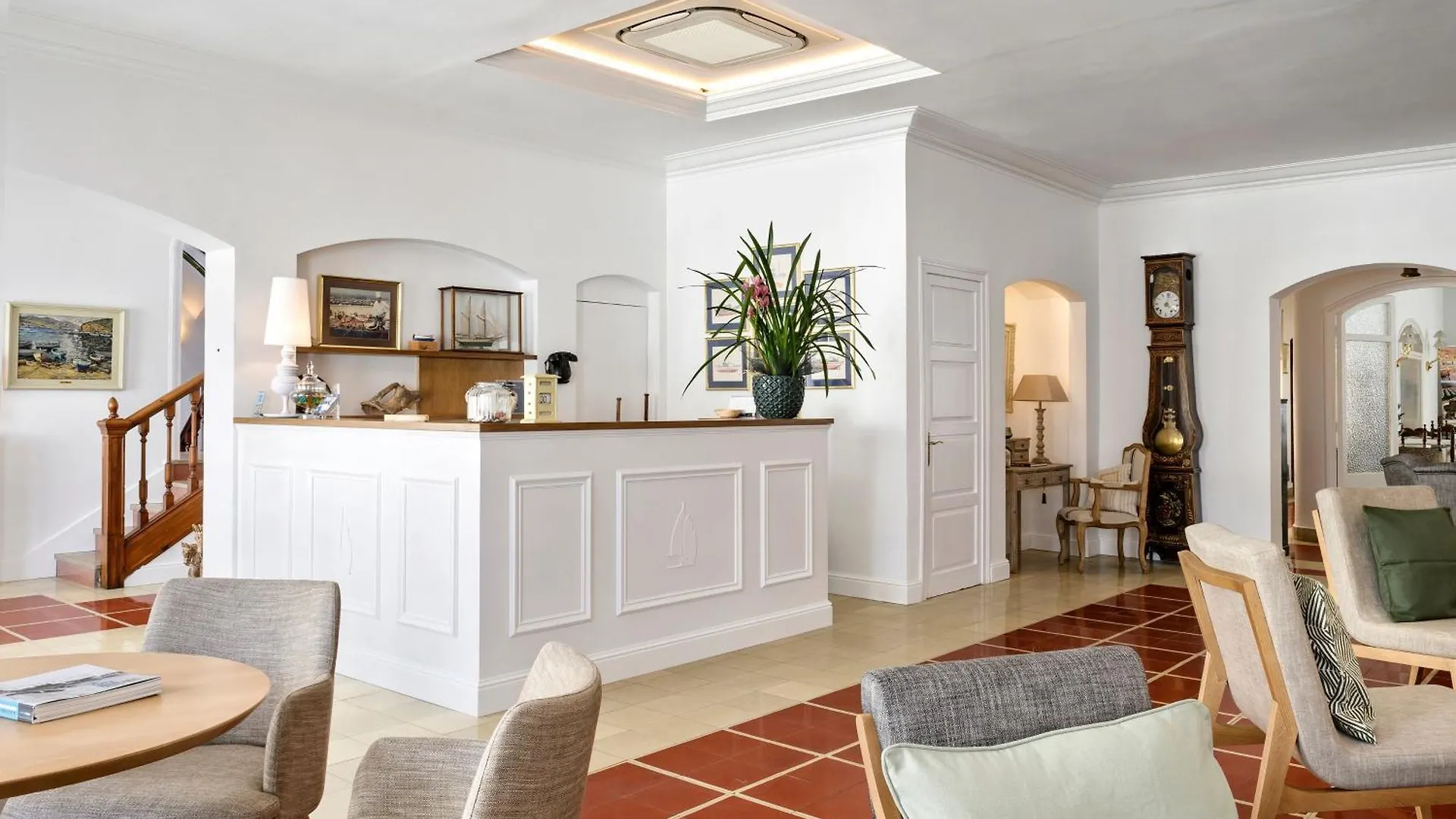 La Goleta Hotel Llanca