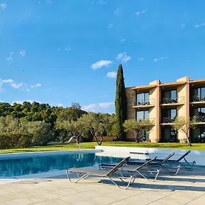 - Country Boutique Hotel