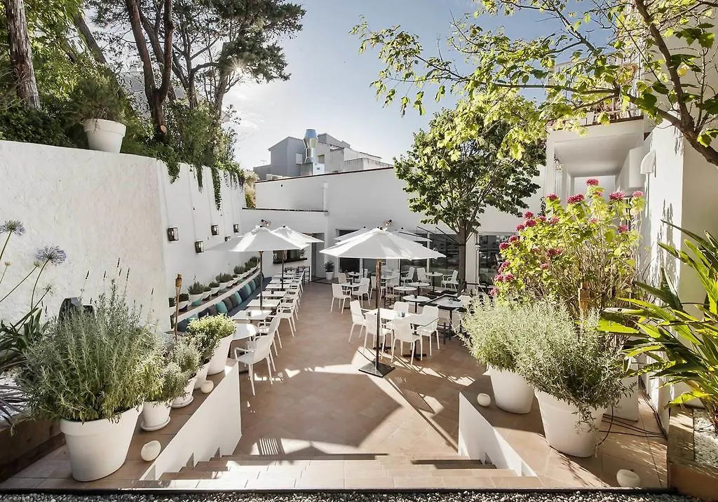 La Goleta Hotel Llanca